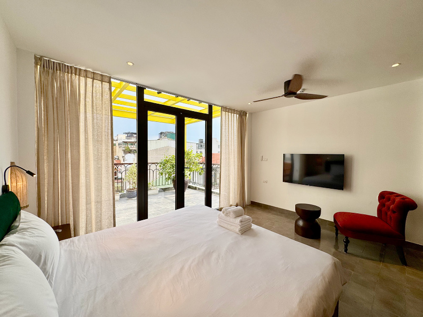 Deluxe Apartment With Lake View