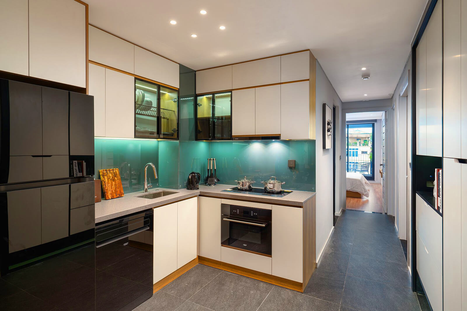 Three-bedroom Apartment With Truc Bach Lake View