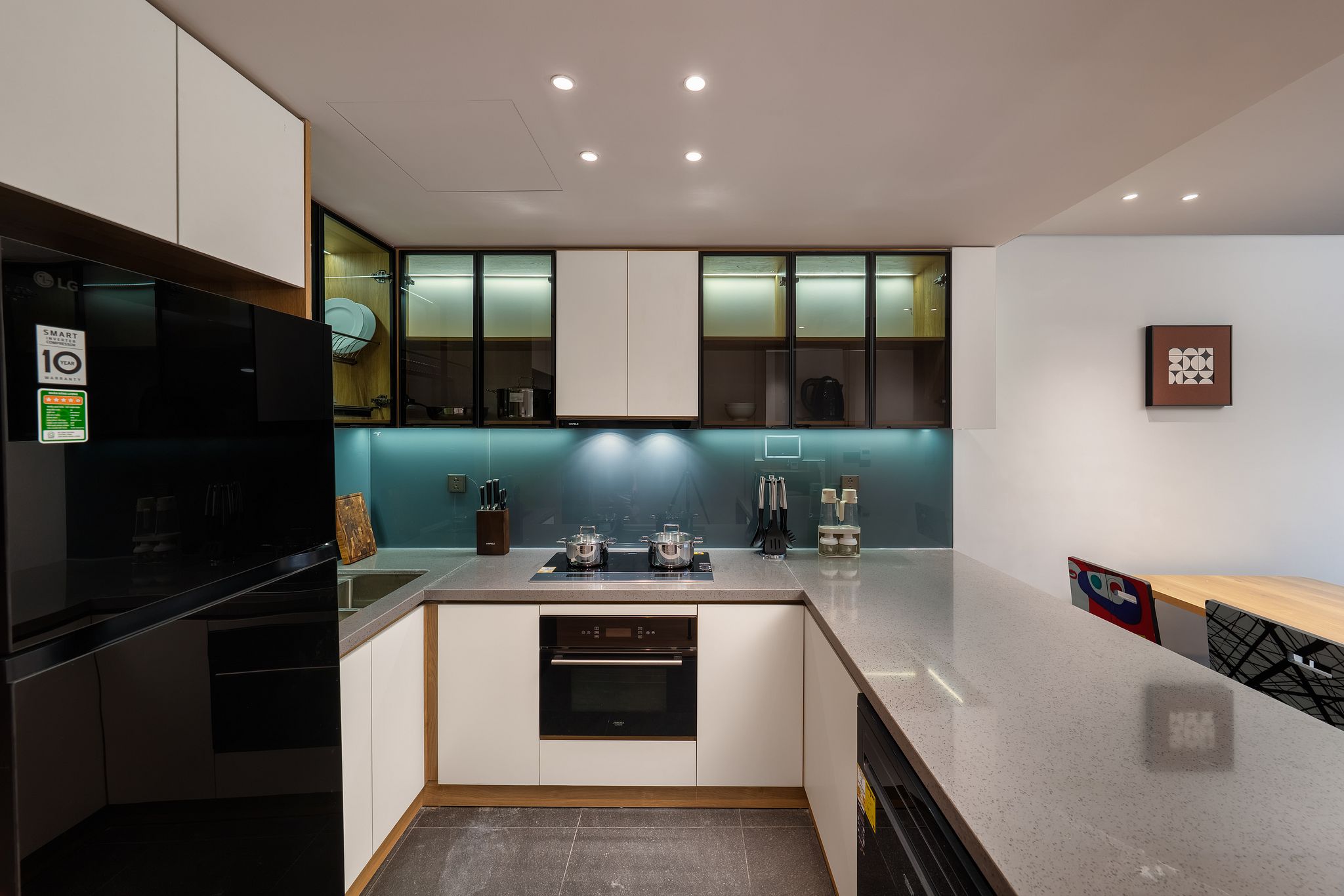 Standard Two-bedroom Apartment Truc Bach Lake View